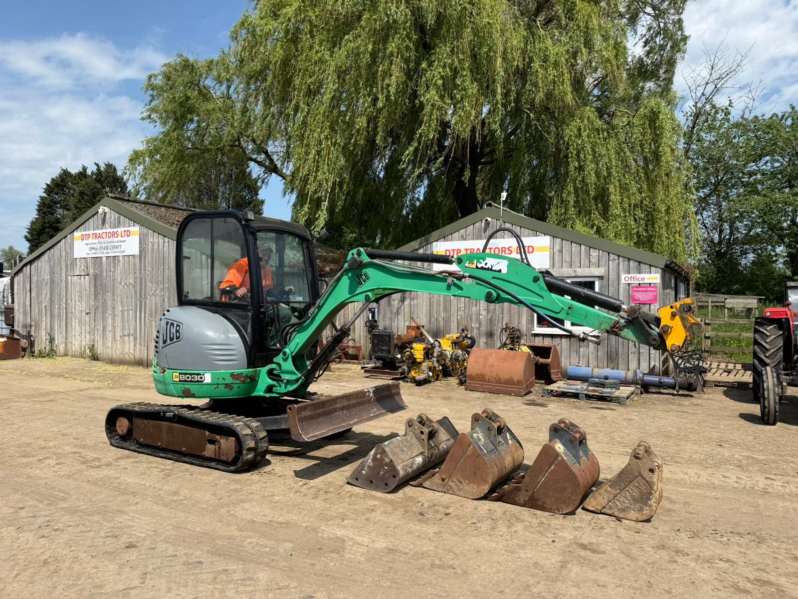 JCB 8030 3 TON MINI DIGGER EXCAVATOR - Image 5