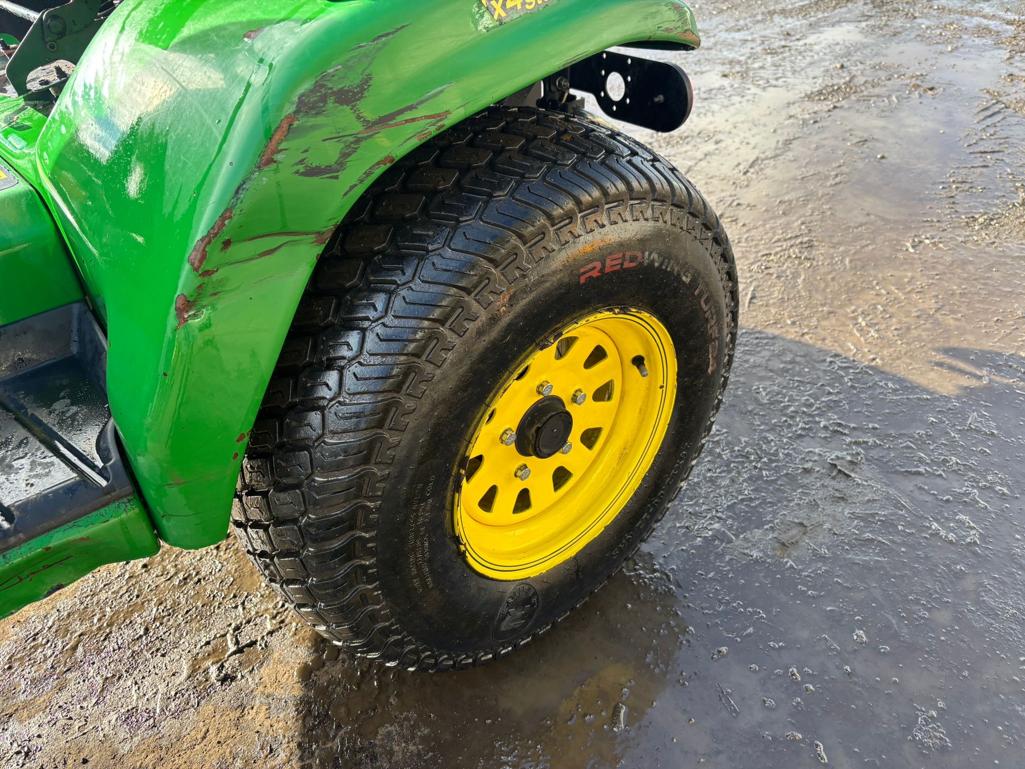 JOHN DEERE X949 4WD COMPACT TRACTOR - Image 10