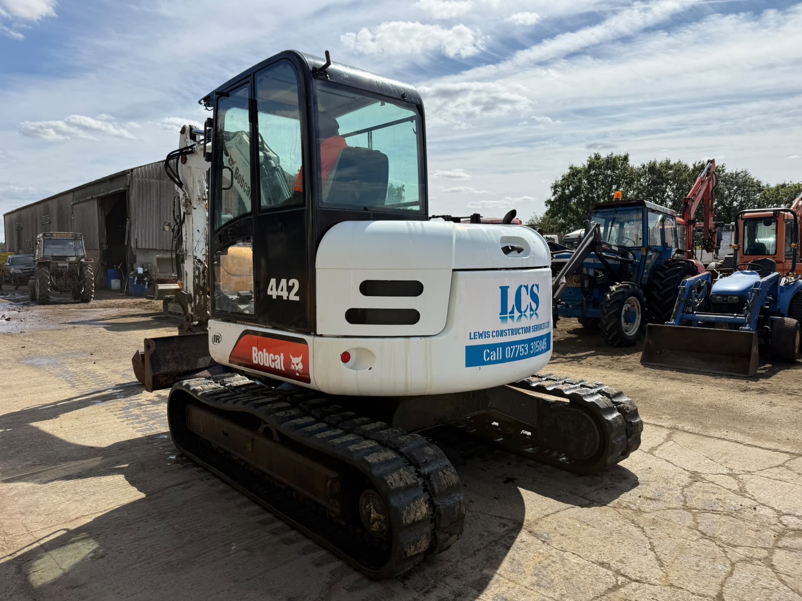 BOBCAT 442 7.5 TON EXCAVATOR - Image 9