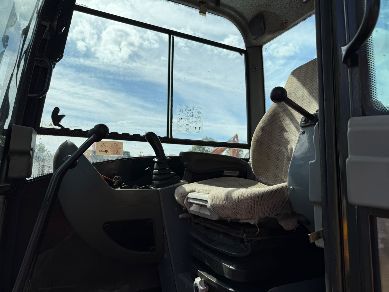 BOBCAT 442 7.5 TON EXCAVATOR - Image 15