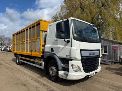 DAF CF220 EURO 6 CATTLEBOX LORRY