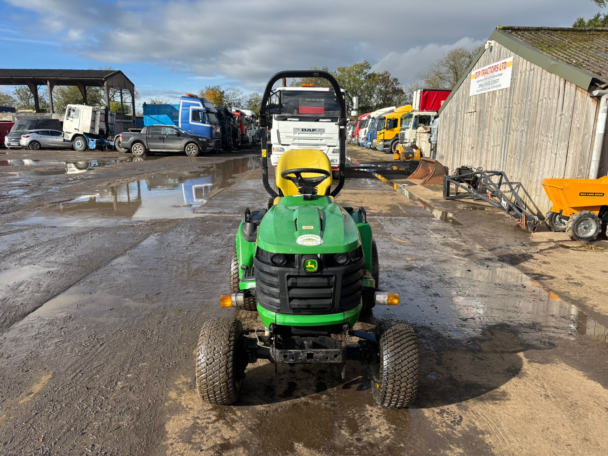 JOHN DEERE X949 4WD COMPACT TRACTOR - Image 8
