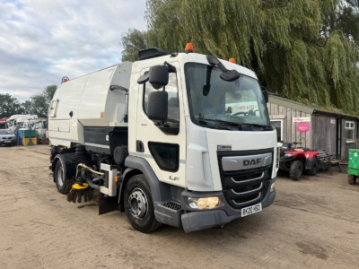 DAF LF180 JOHNSON ROADSWEEPER LORRY