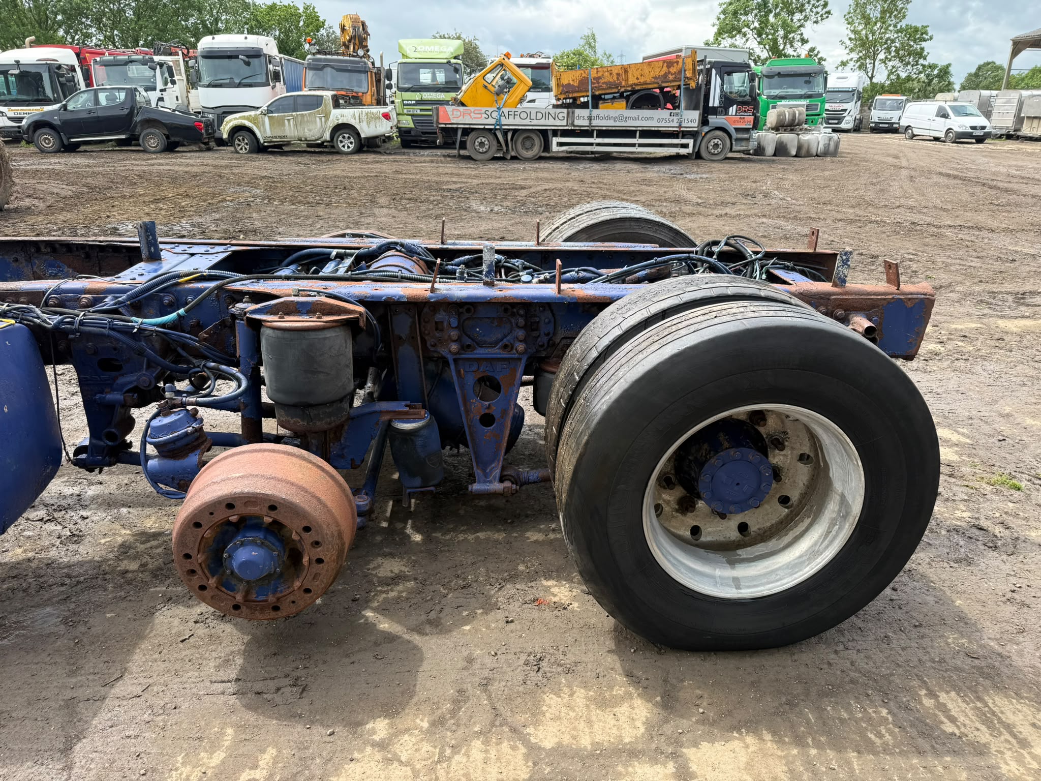 DAF CF 85.360 CAB & CHASSIS LORRY - Image 11