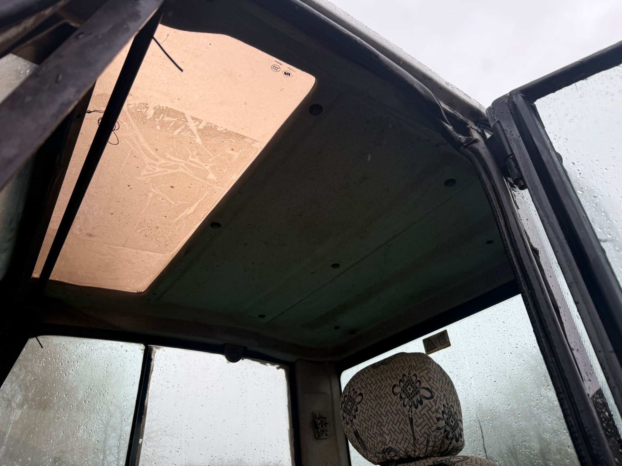 IHI 60NS 6 TON EXCAVATOR DIGGER - Image 24