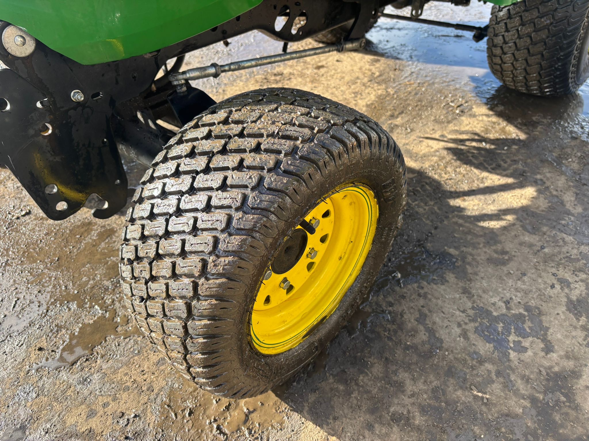 JOHN DEERE X949 4WD COMPACT TRACTOR - Image 13