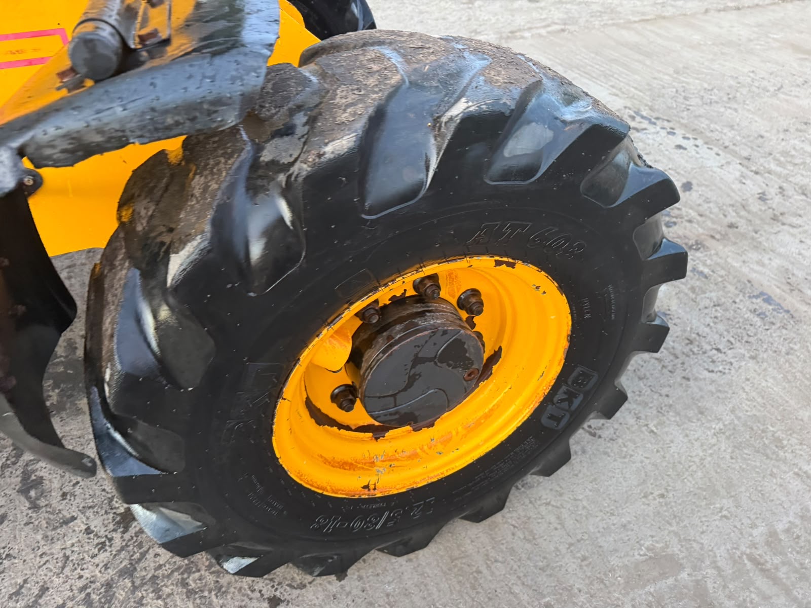 JCB 407 MINI WHEELED LOADER - Image 14
