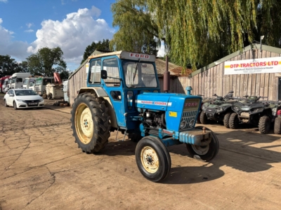 FORD 4000 2WD TRACTOR