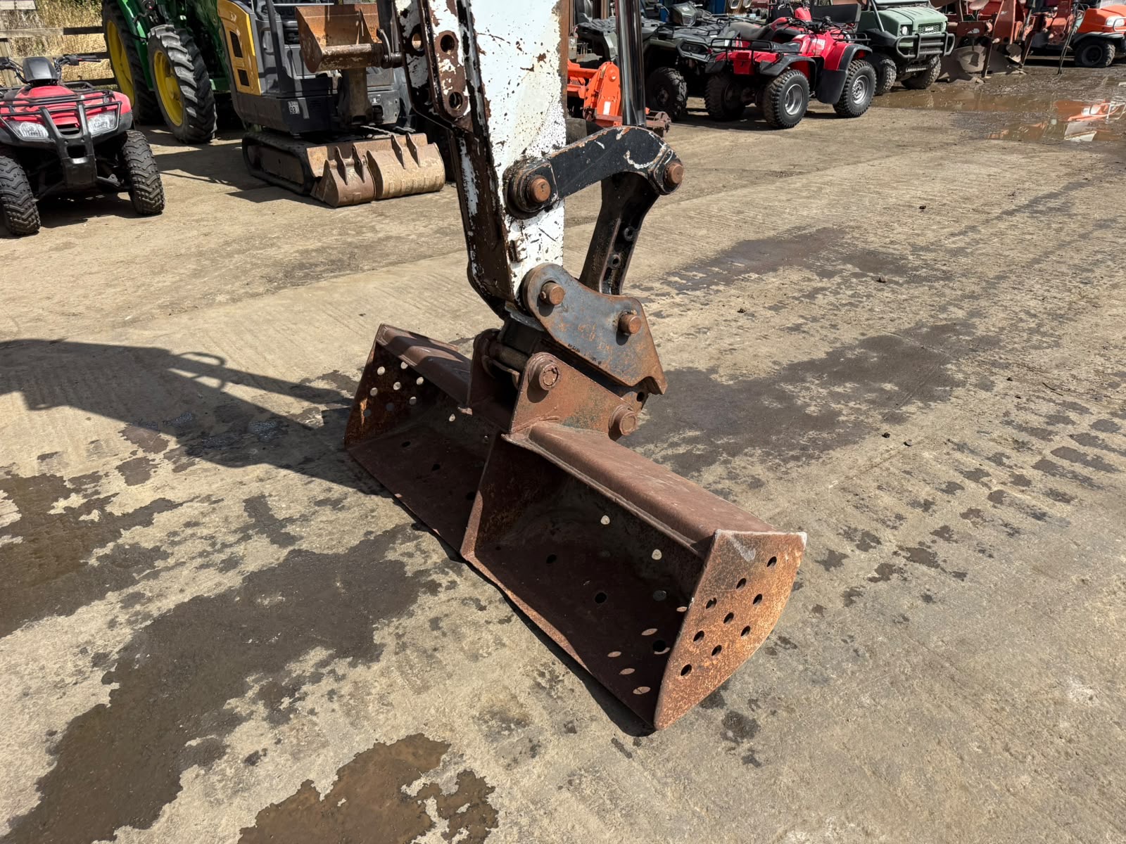 BOBCAT 442 7.5 TON EXCAVATOR - Image 22