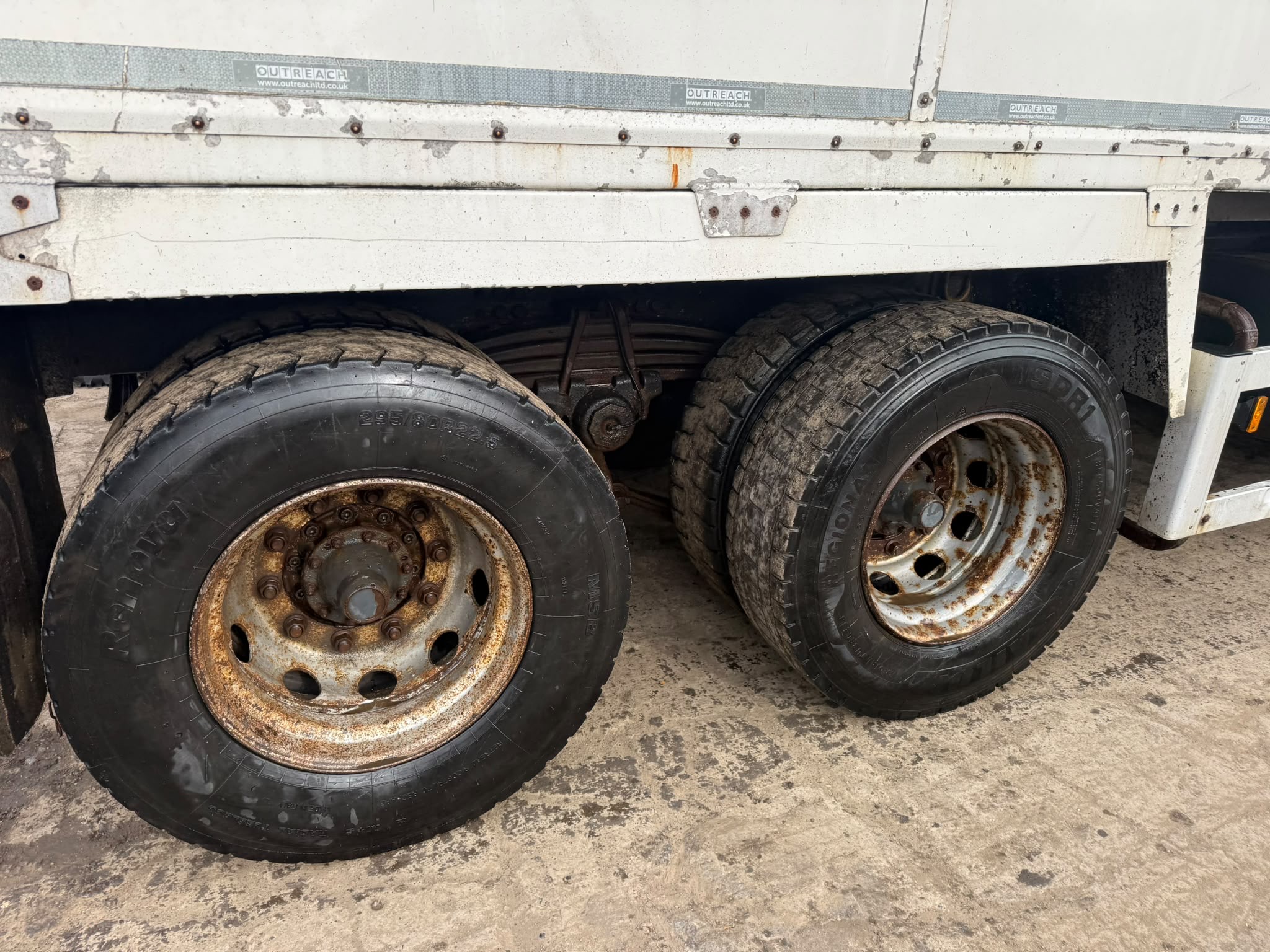 SCANIA G490 TIPPER LORRY - Image 12