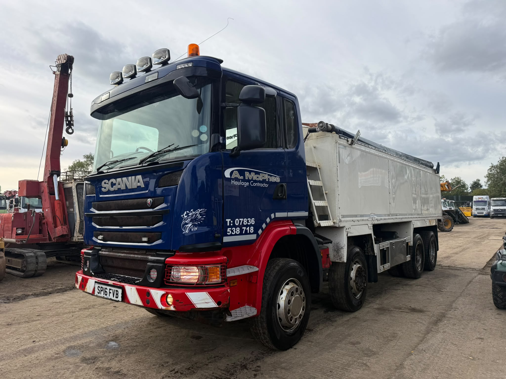 SCANIA G490 TIPPER LORRY - Image 2