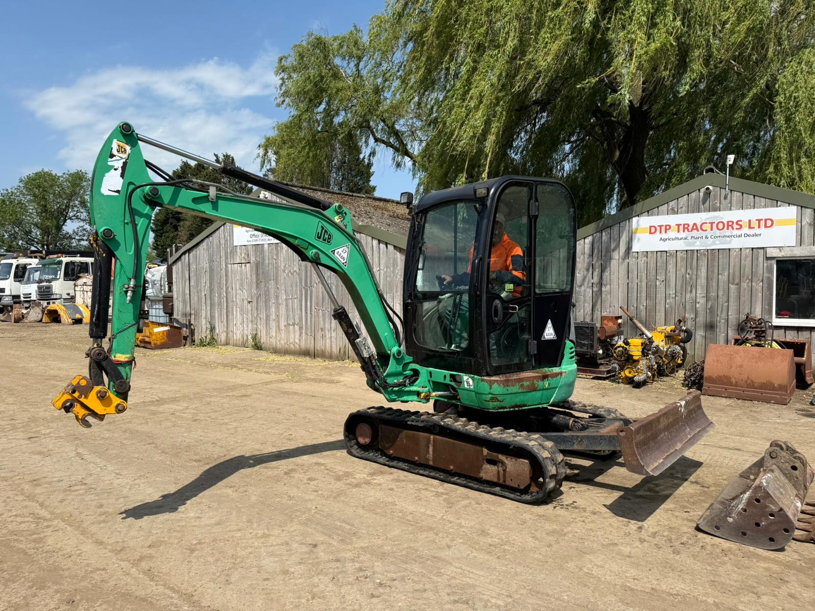 JCB 8030 3 TON MINI DIGGER EXCAVATOR - Image 21
