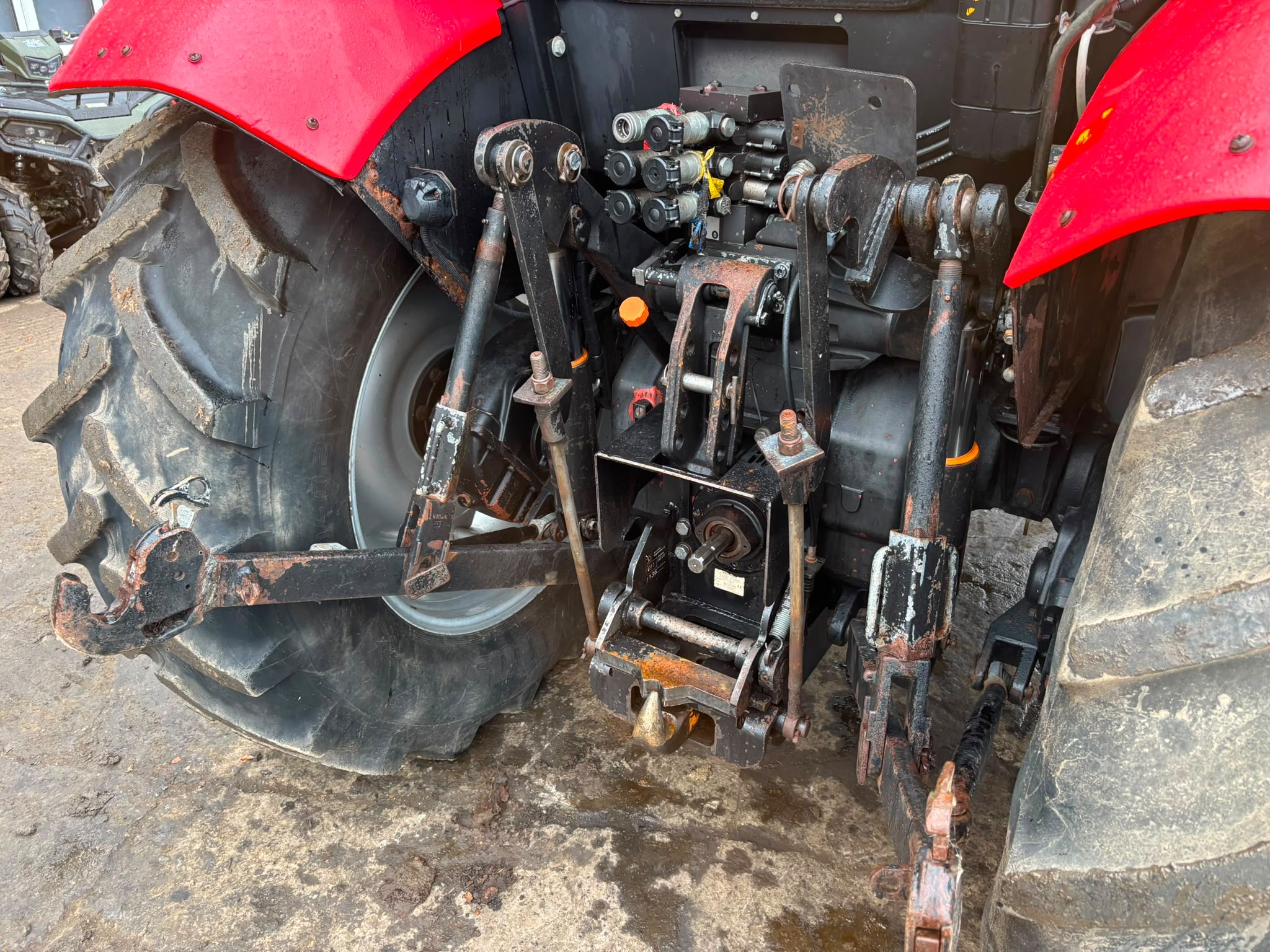 ZETOR PROXIMA POWER 120 YEAR 2016 4x4 TRACTOR - Image 9