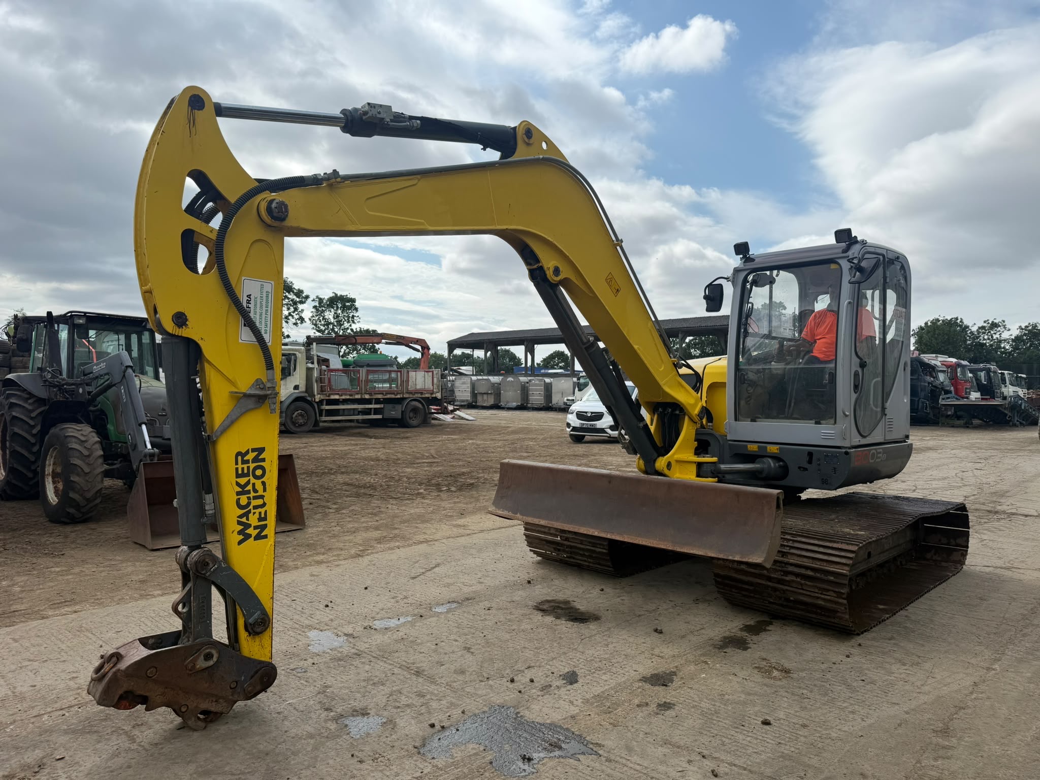 WACKER NEUSON 8003 8 TON EXCAVATOR - Image 5
