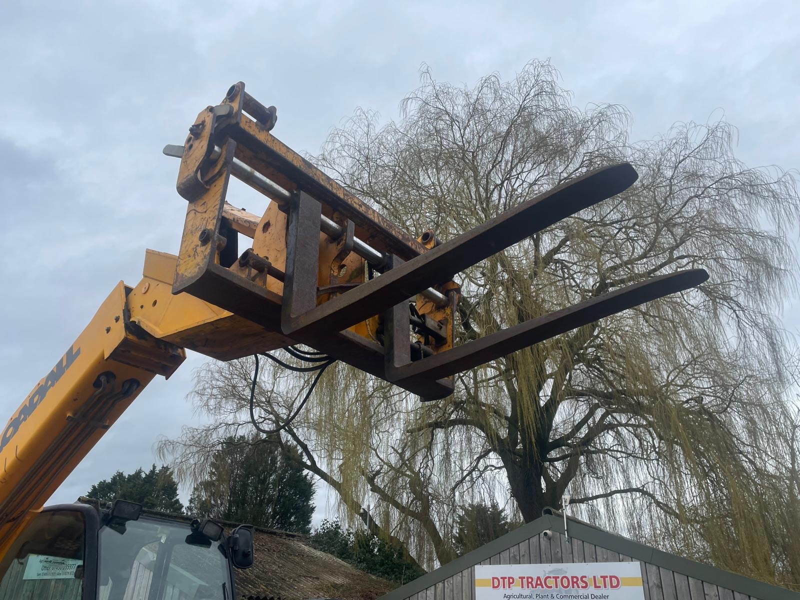 JCB 530.70 AGRI FARM TELEHANDLER - Image 9