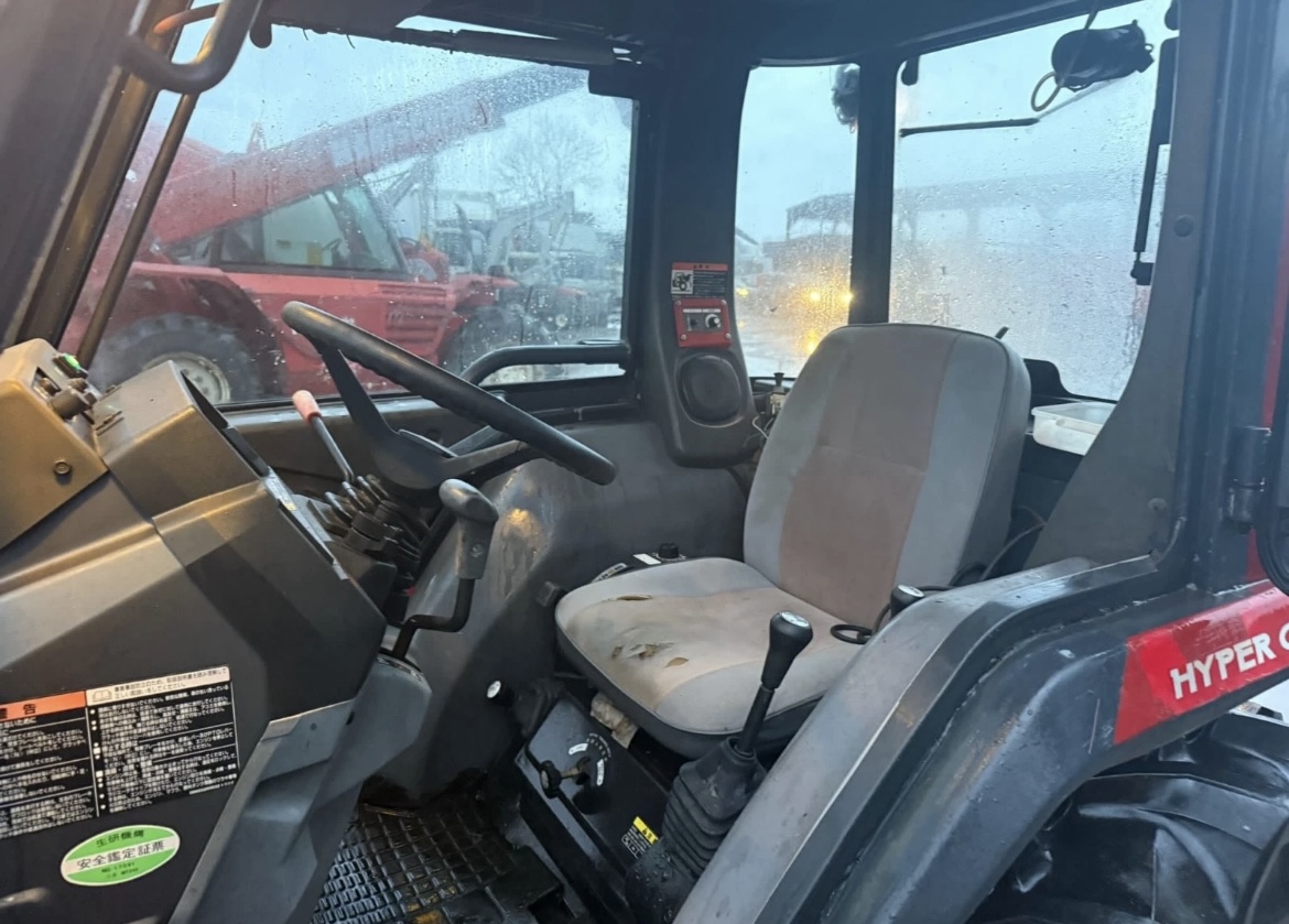 MITSUBISHI MT306 4WD COMPACT TRACTOR - Image 3