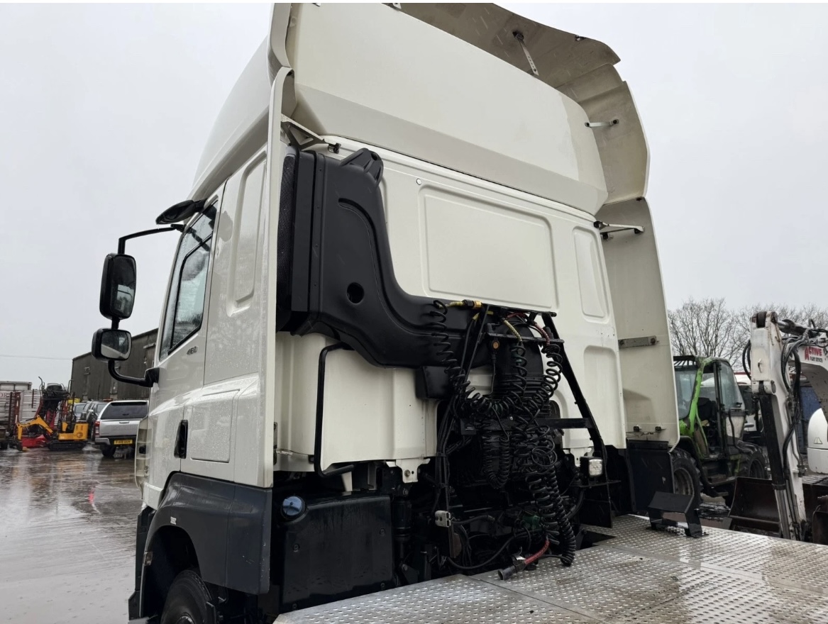 DAF CF 460 TRACTOR UNIT - Image 20