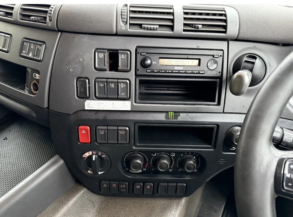 DAF CF 460 TRACTOR UNIT - Image 10