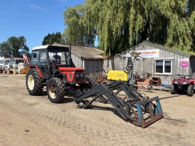 ZETOR 6245 LOADER TRACTOR