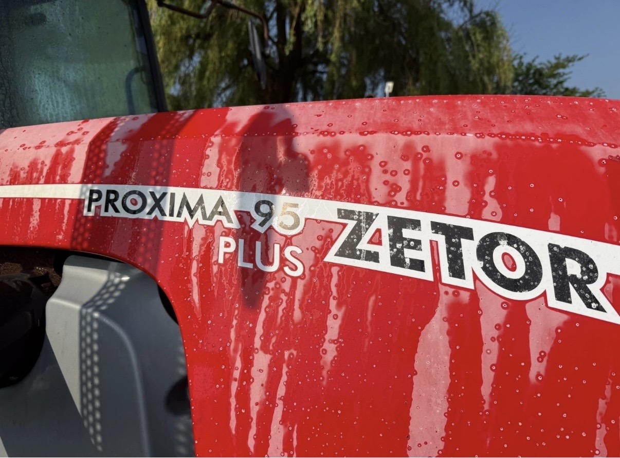 ZETOR 95 PROXIMA 4x4 TRACTOR - Image 11