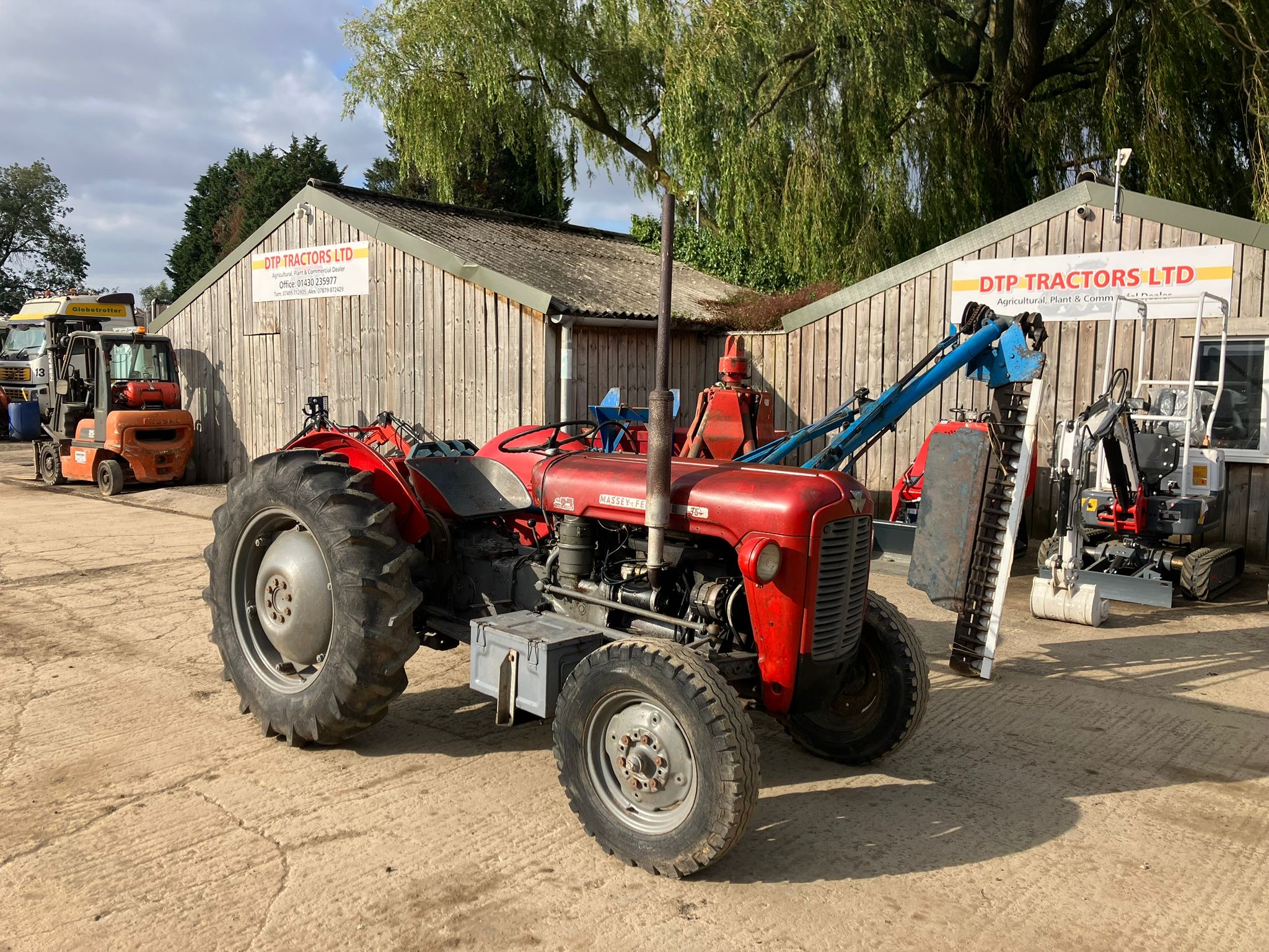MASSEY FERGUSON 35 HEDGE CUTTER TRACTOR DTP Tractors LTD East Yorkshire
