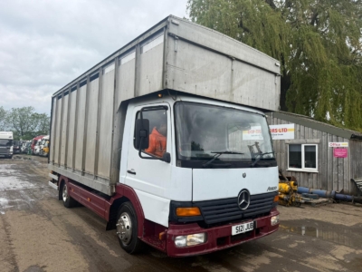 MERCEDES ATEGO 815 HORSE BOX LIVESTOCK TRUCK