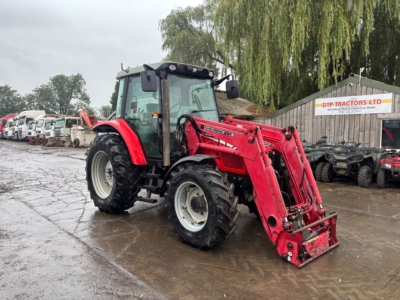 MASSEY FERGUSON 5435 LOADER TRACTOR