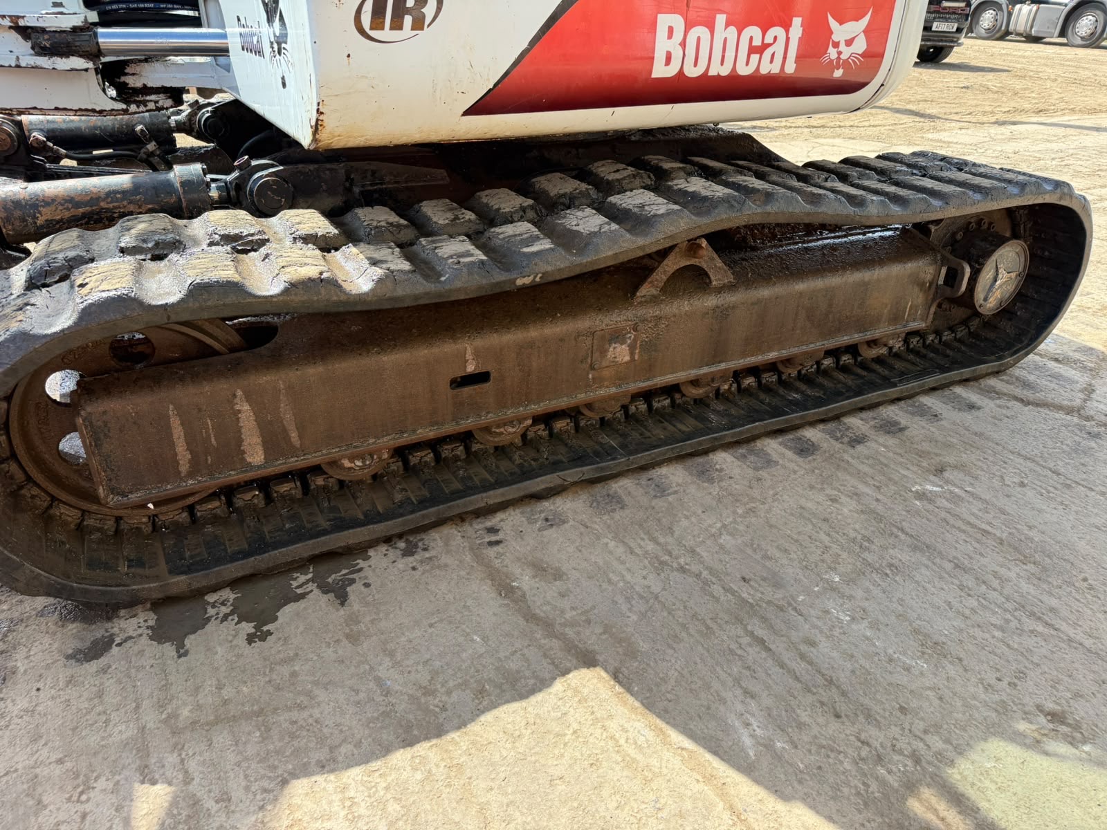 BOBCAT 442 7.5 TON EXCAVATOR - Image 17