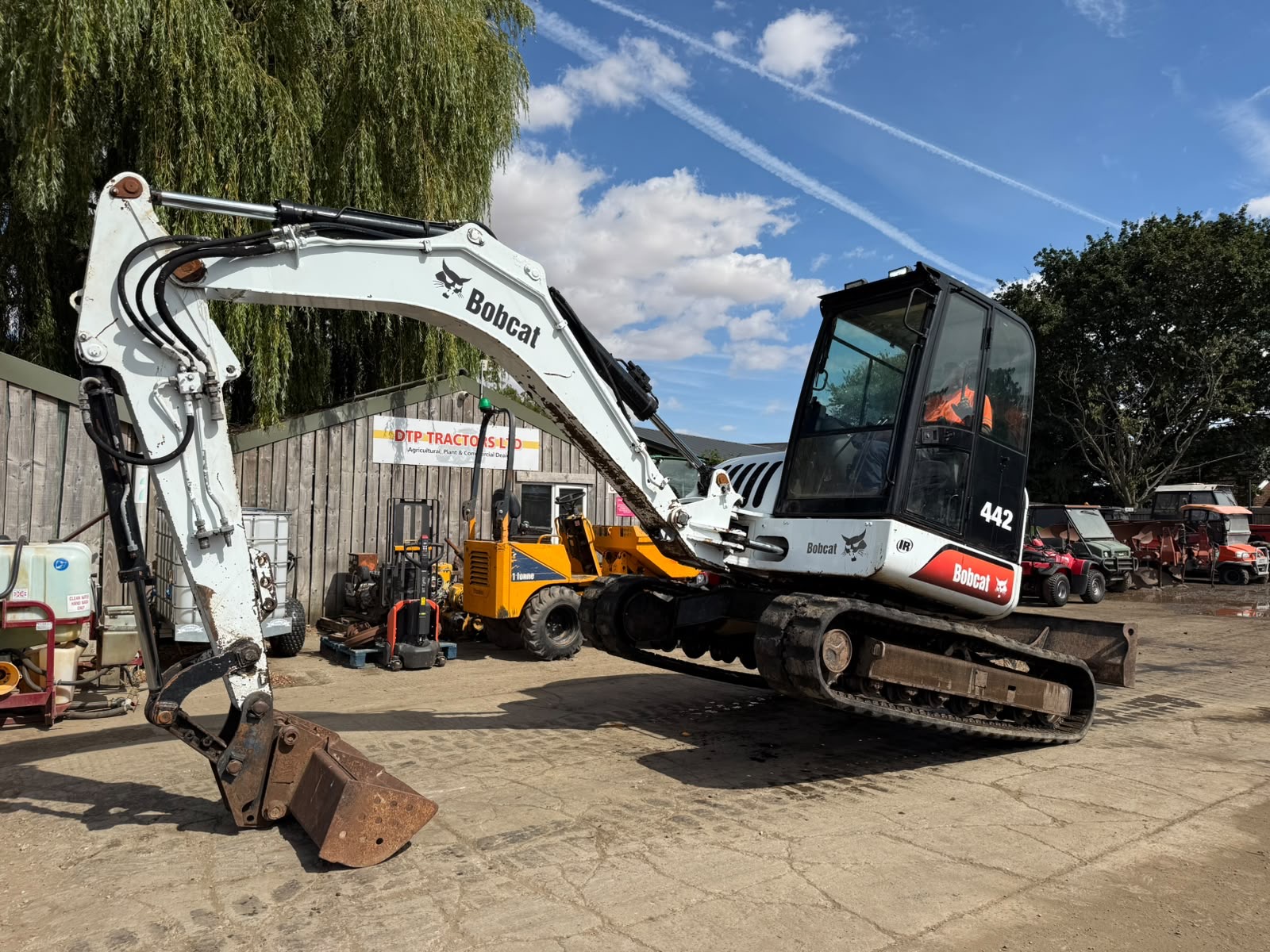 BOBCAT 442 7.5 TON EXCAVATOR - Image 6