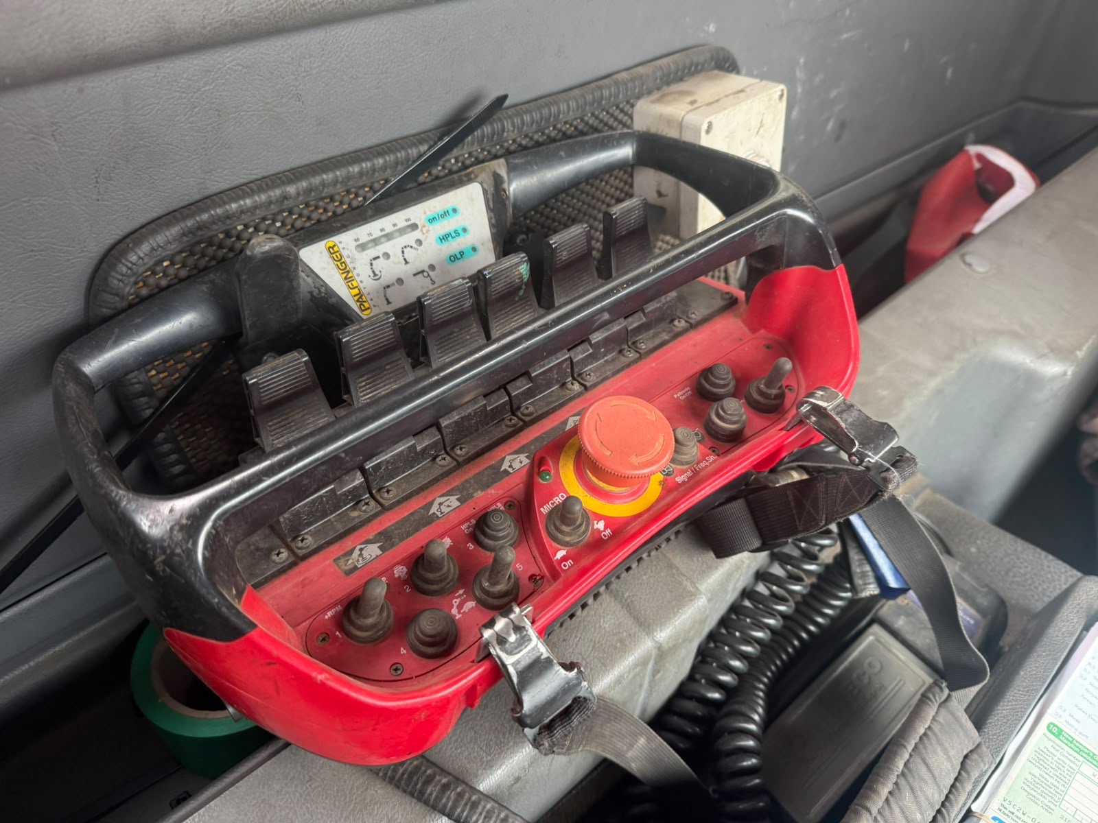 PALFINGER PK42502 PERFORMANCE HIAB CRANE REMOTE CONTROL - Image 3